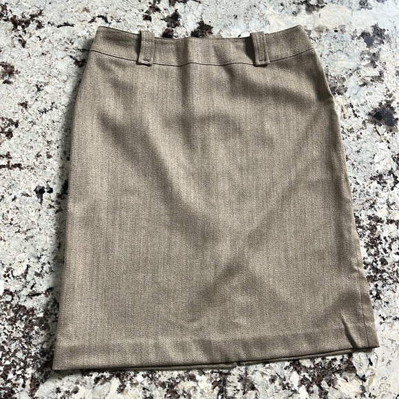 Piazza Sempione skirt. NWT. Hits just below the knee. - Picture 4 of 4